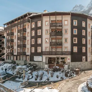 Pierre & La Riviere Aparthotel